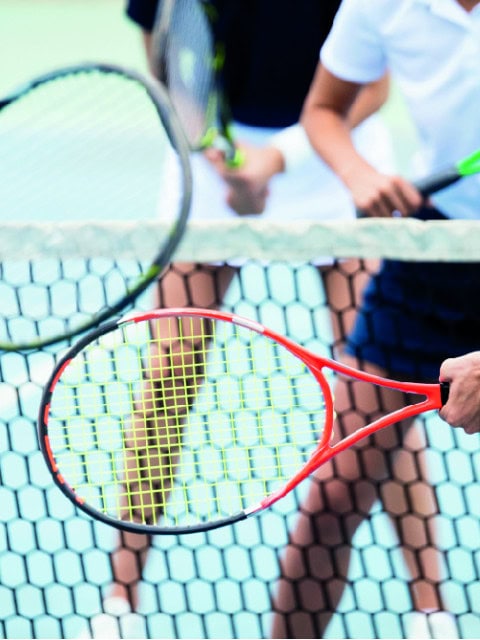 Tennisspiel im Strandhotel Fischland