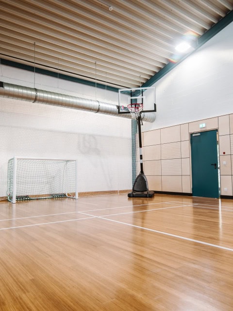 Basketballfeld im Strandhotel Fischland