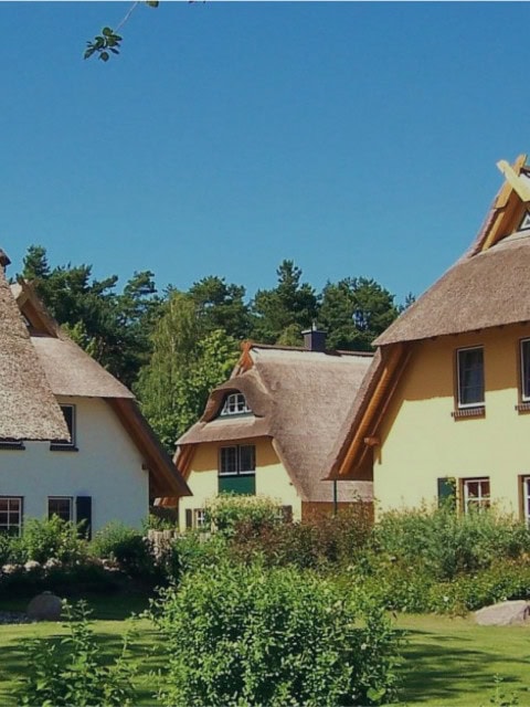 Ferienwohnungen und Ferienhäuser des Strandhotel Fischlands