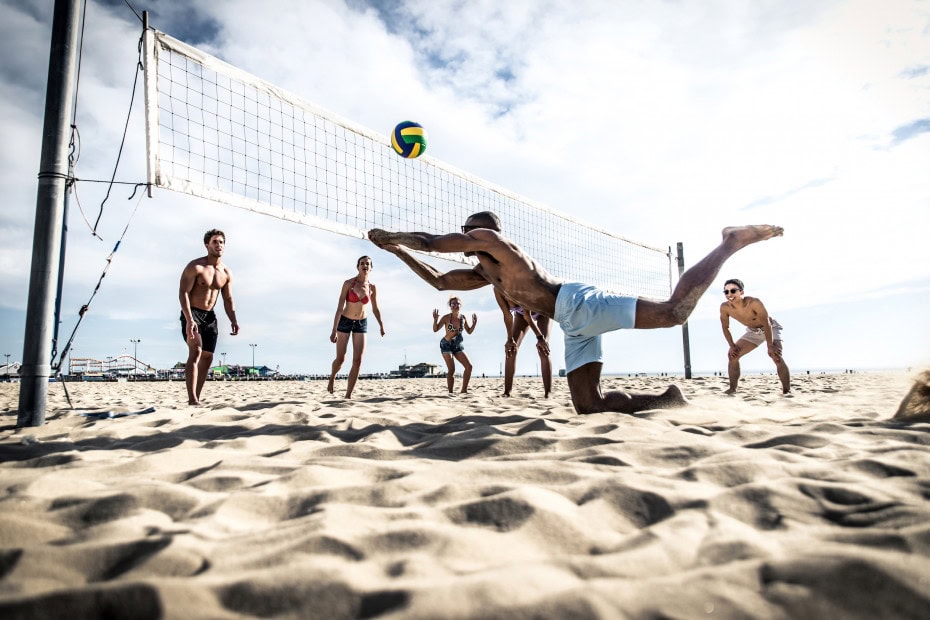 Beachvolleyball im Strandhotel Fischland