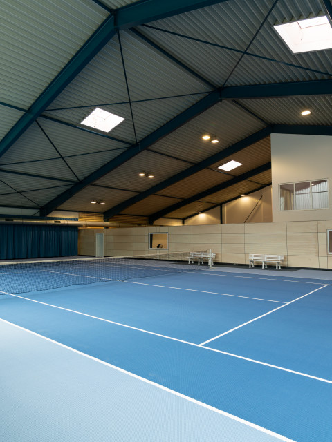 Tennishalle in der Fischland Sportwelt im Strandhotel Fischland