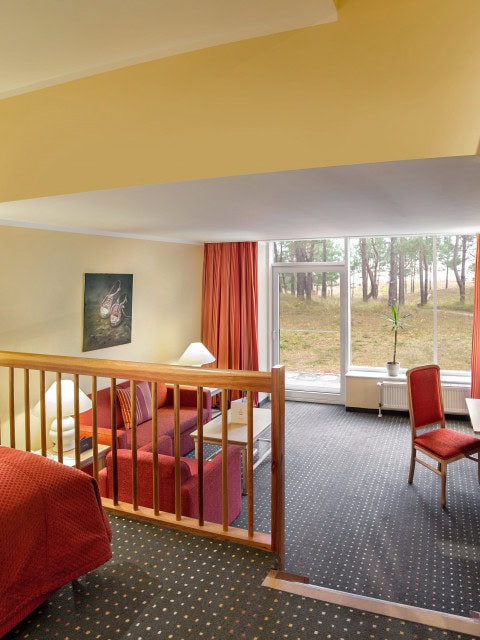 Familienzimmer mit Wohnbereich im Strandhotel Fischland