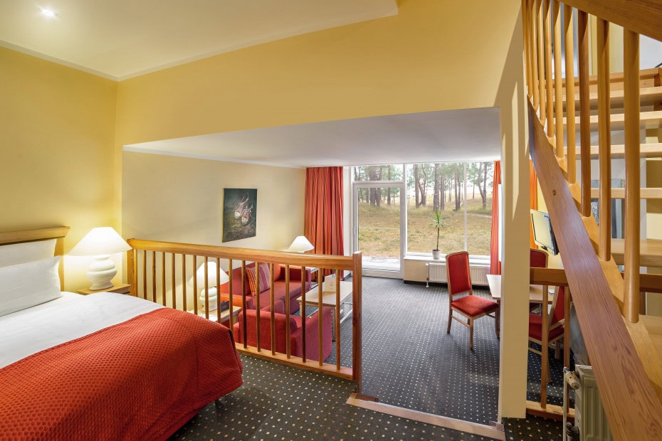Familienzimmer mit Wohnbereich im Strandhotel Fischland
