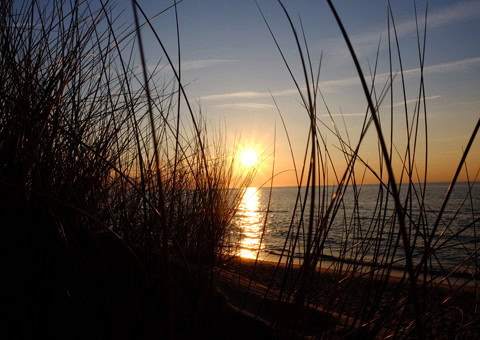 Sonnenuntergang an der Ostsee beim Strandhotel Fischland