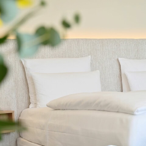 Bett im Zimmer